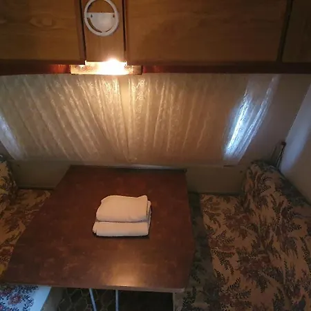 Kamp Prikolica Cetvorokrevetna