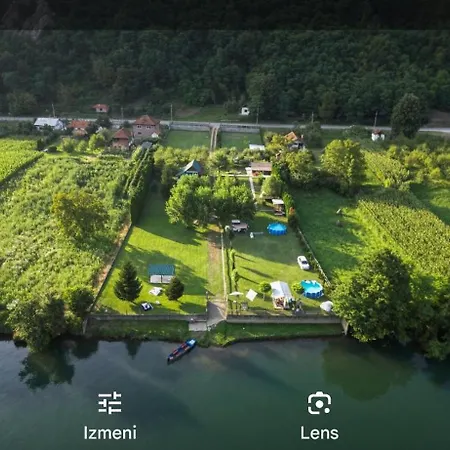 Campingplads Kamp Prikolica Cetvorokrevetna *